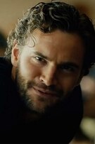 The actor poster of Tom Bateman