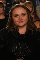 The actor poster of Danielle Macdonald