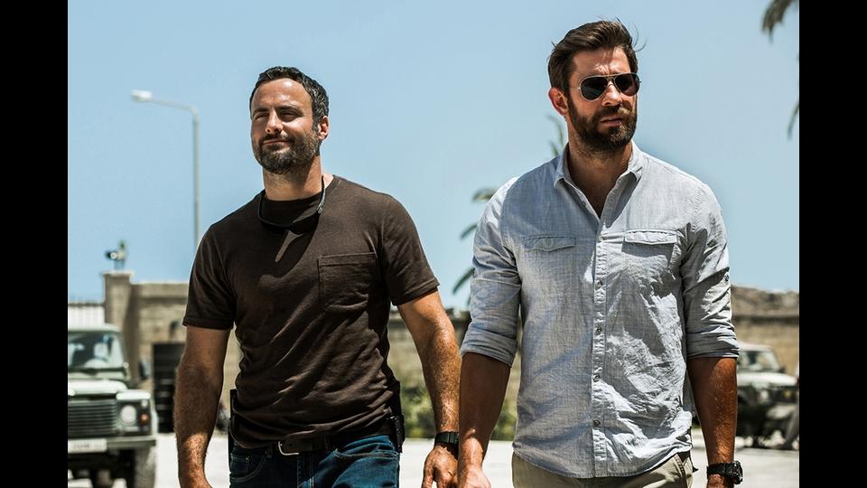 Still uit 13 Hours: The Secret Soldiers of Benghazi Still 5 uit de film 13 Hours: The Secret Soldiers of Benghazi