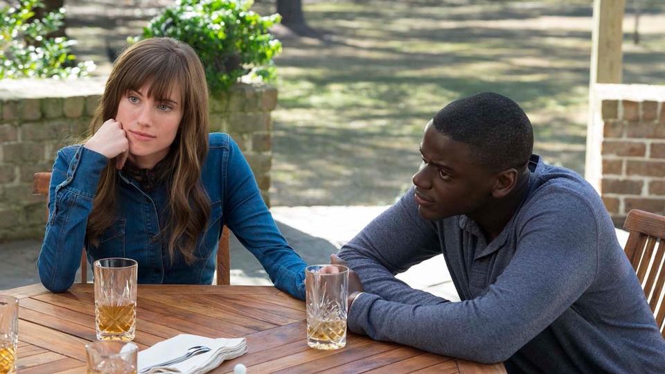Still 3 uit de film Get Out