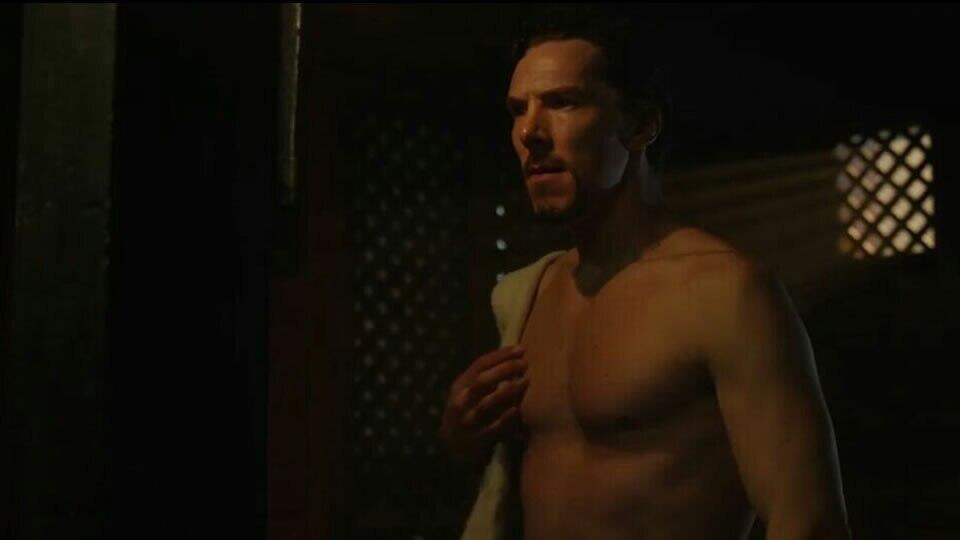 Still 2 uit de film Doctor Strange