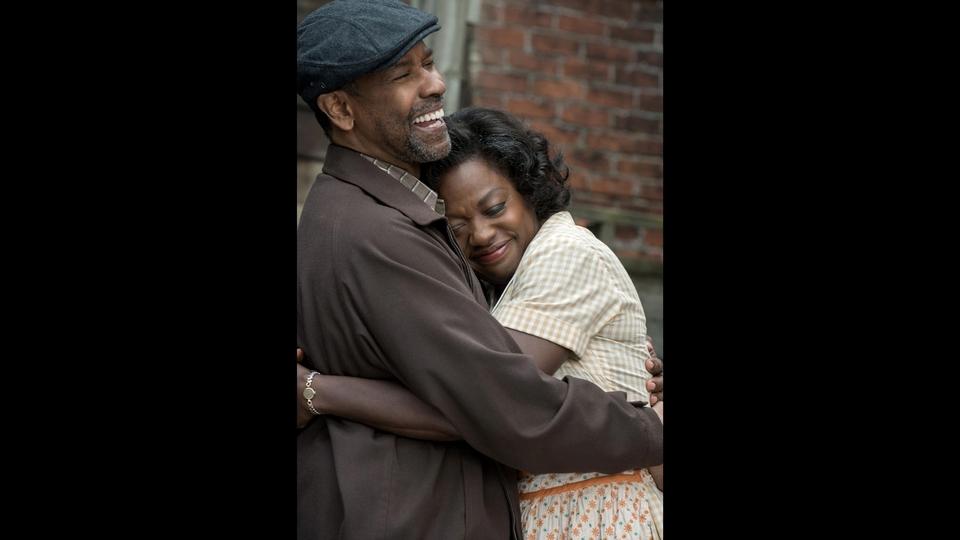 Still 12 uit de film Fences